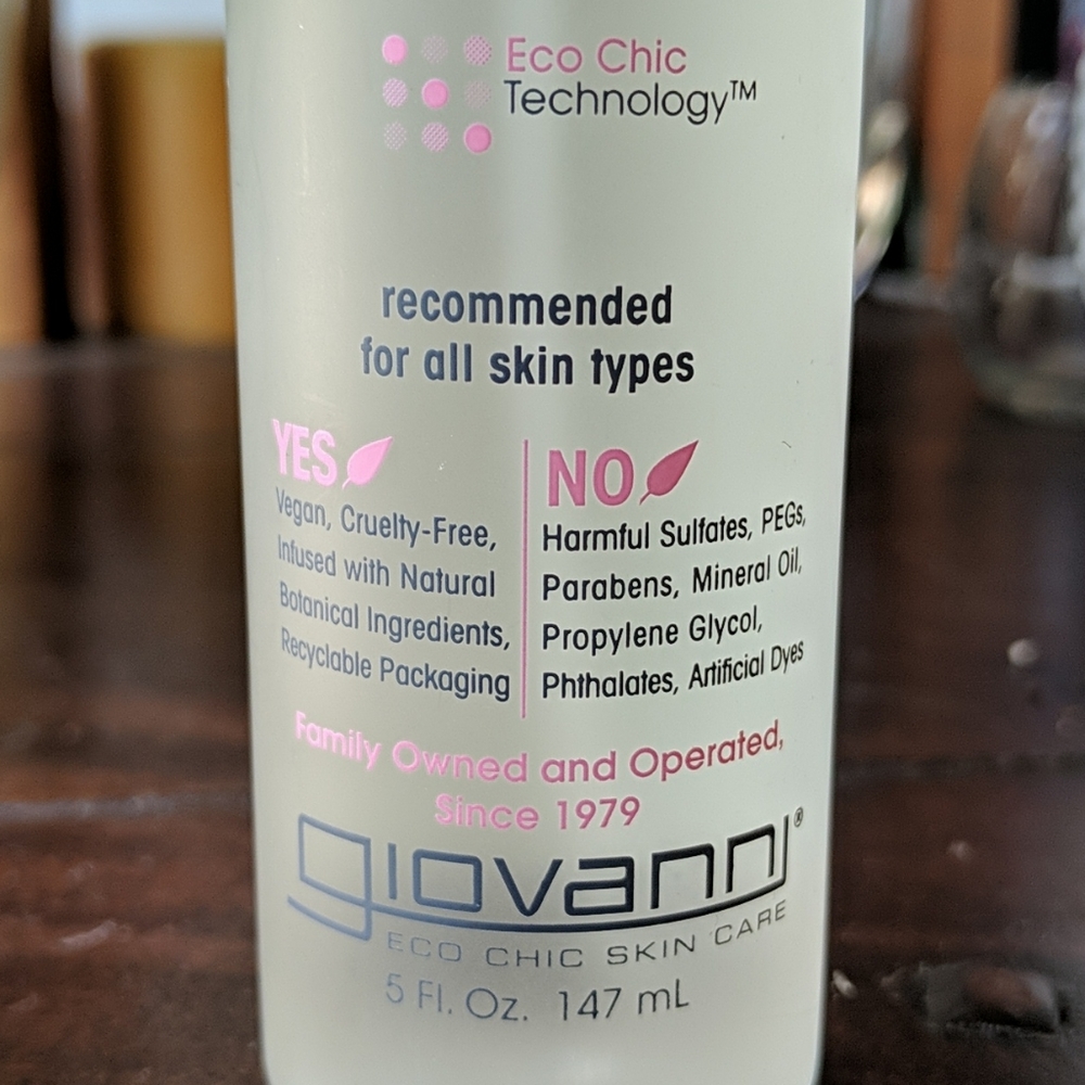 Giovanni Facial Mist - Picture 3 of 4